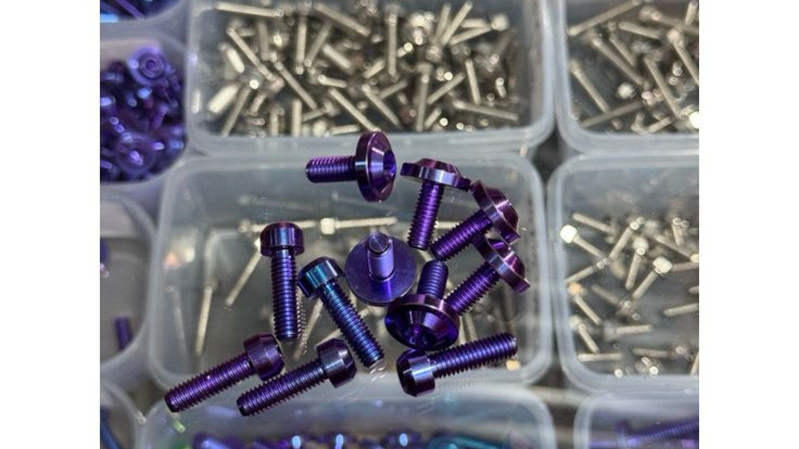 BAUT TITANIUM DRAT 10 SATUAN